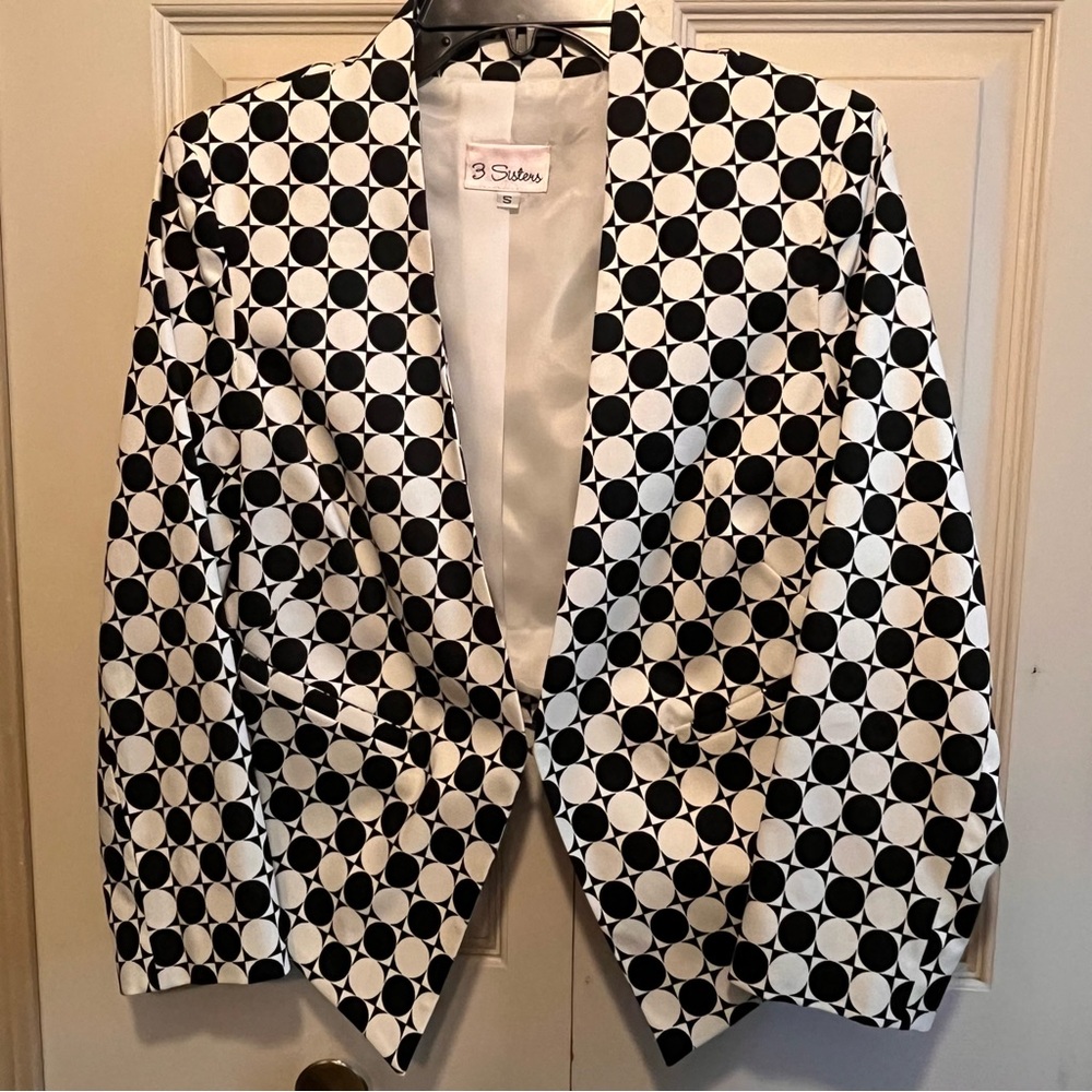 3 Sisters Black & White Geometric Print Blazer – Size Small